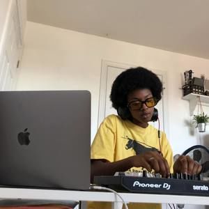 Meet your Posher, Malaz